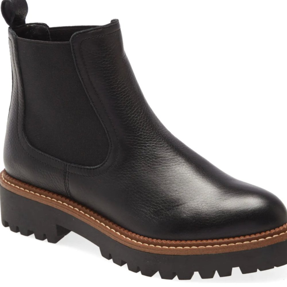 Caslon water resistant Miller Chelsea boot size 7 NWOT